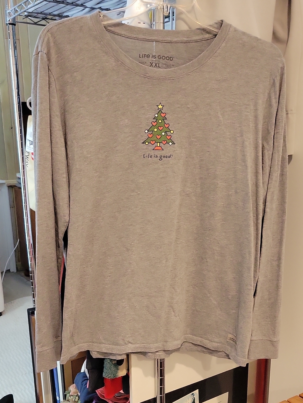 Life Is Good Gray Long Sleeve Shirt with Festive Tree Graphic size XXL